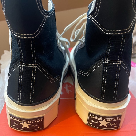 Converse Black Iconic Sneakers - Picture 7 of 12